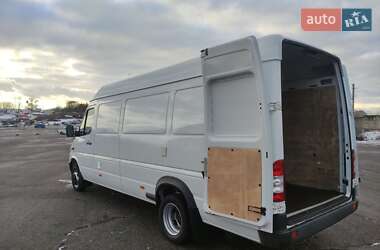 Вантажний фургон Mercedes-Benz Sprinter 2003 в Рівному