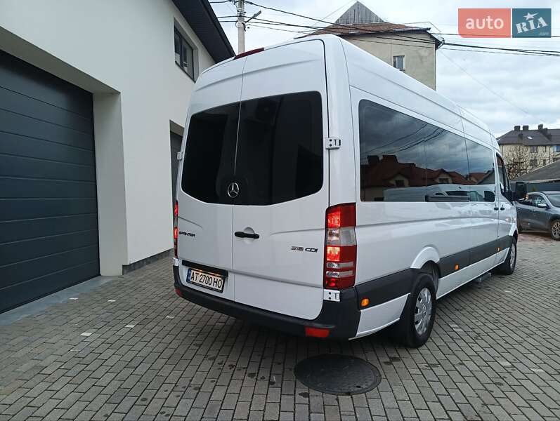 Туристический / Междугородний автобус Mercedes-Benz Sprinter 2016 в Коломые