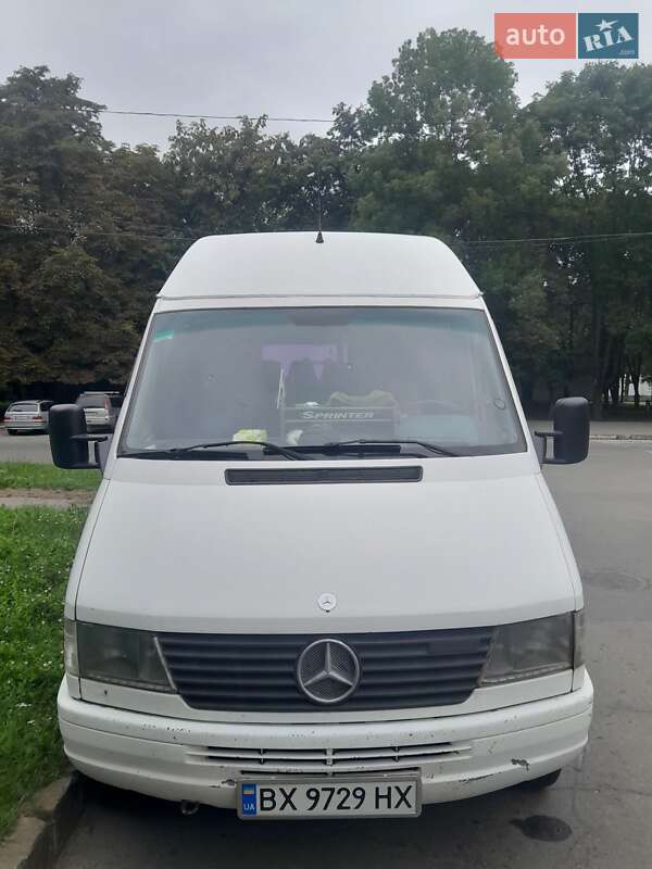 Пригородный автобус Mercedes-Benz Sprinter 1997 в Хмельницком