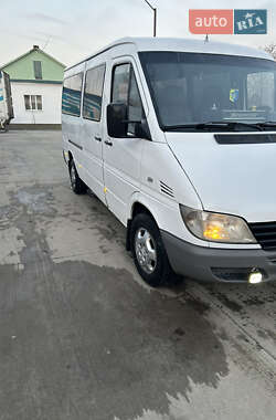 Другие грузовики Mercedes-Benz Sprinter 2001 в Вараше