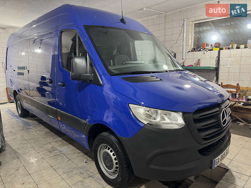 Вантажний фургон Mercedes-Benz Sprinter 2021 в Дубні