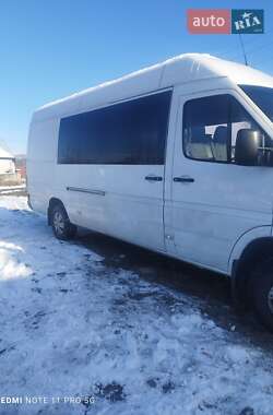 Микроавтобус Mercedes-Benz Sprinter 2000 в 