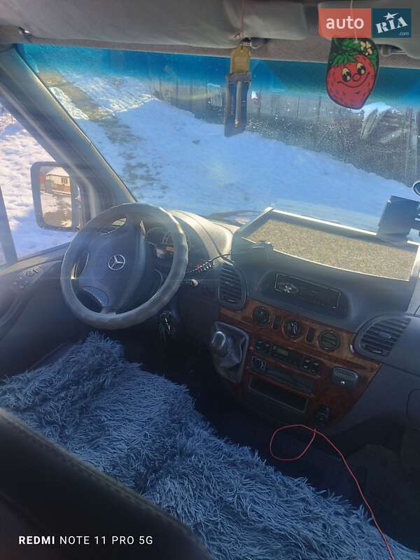 Микроавтобус Mercedes-Benz Sprinter 2000 в Иршаве фото 9 Микроавтобус Mercedes-Benz Sprinter 2000 в Иршаве