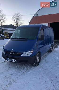 Грузовой фургон Mercedes-Benz Sprinter 2003 в Надворной