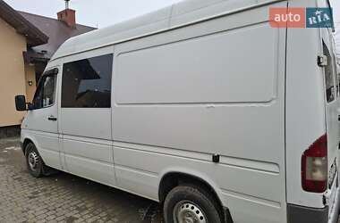 Вантажопасажирський фургон Mercedes-Benz Sprinter 2004 в Львові