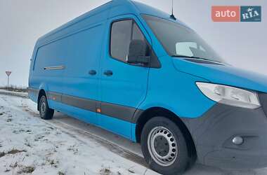 Грузопассажирский фургон Mercedes-Benz Sprinter 2020 в 