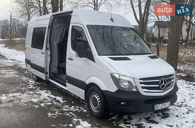 Вантажопасажирський фургон Mercedes-Benz Sprinter 2016 в Стрию