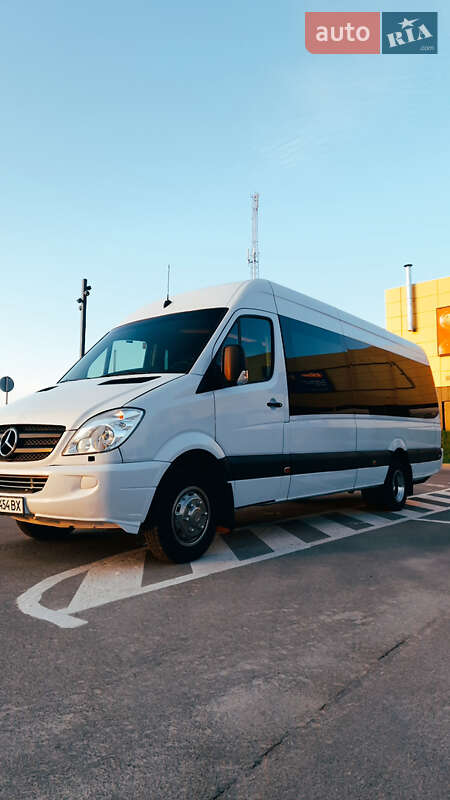 Туристический / Междугородний автобус Mercedes-Benz Sprinter 2012 в Ровно