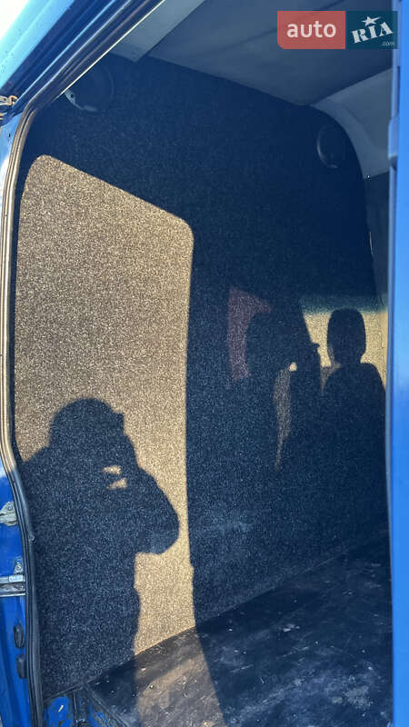 Грузопассажирский фургон Mercedes-Benz Sprinter 2005 в Виннице