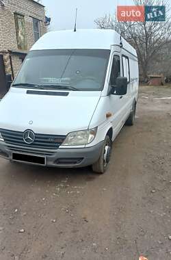 Вантажний фургон Mercedes-Benz Sprinter 2000 в Жмеринці