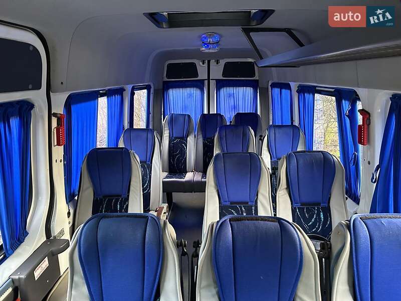Микроавтобус Mercedes-Benz Sprinter 2013 в Днепре