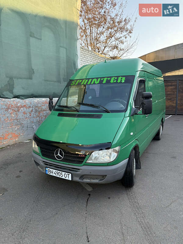 Mercedes-Benz Sprinter 2005