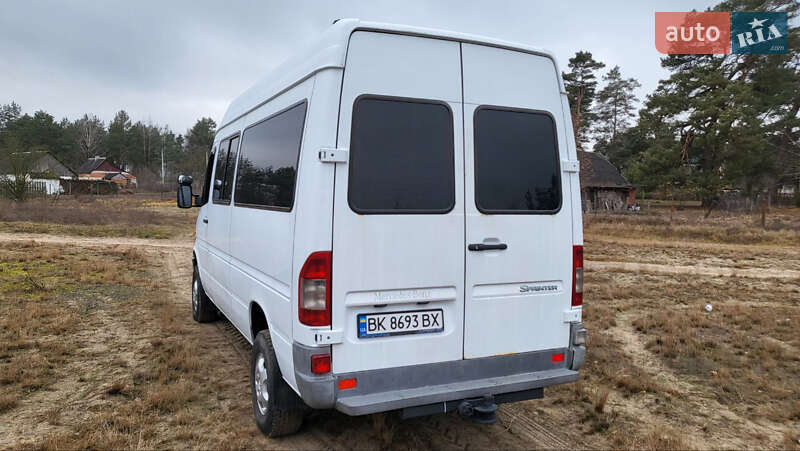 Мікроавтобус Mercedes-Benz Sprinter 2000 в Рівному