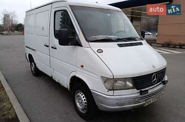 Вантажний фургон Mercedes-Benz Sprinter 1999 в Дніпрі