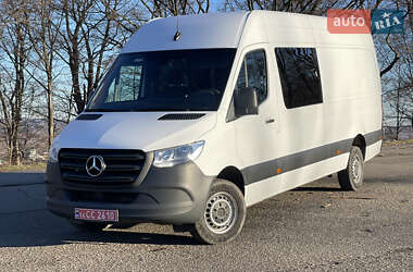 Вантажопасажирський фургон Mercedes-Benz Sprinter 2020 в Стрию