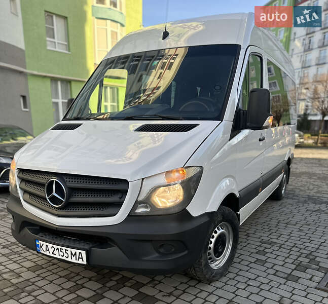 Микроавтобус Mercedes-Benz Sprinter 2015 в Ивано-Франковске