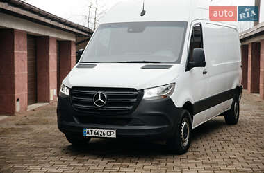 Вантажний фургон Mercedes-Benz Sprinter 2018 в Івано-Франківську