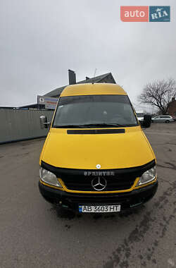 Вантажний фургон Mercedes-Benz Sprinter 2004 в Вінниці