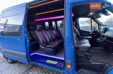 Грузовой фургон Mercedes-Benz Sprinter 2020 в 