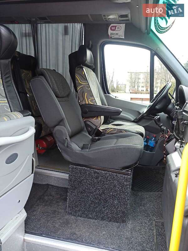 Туристический / Междугородний автобус Mercedes-Benz Sprinter 2015 в Сумах