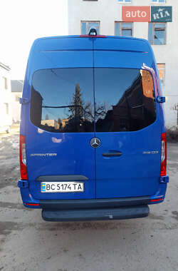 Грузопассажирский фургон Mercedes-Benz Sprinter 2019 в 