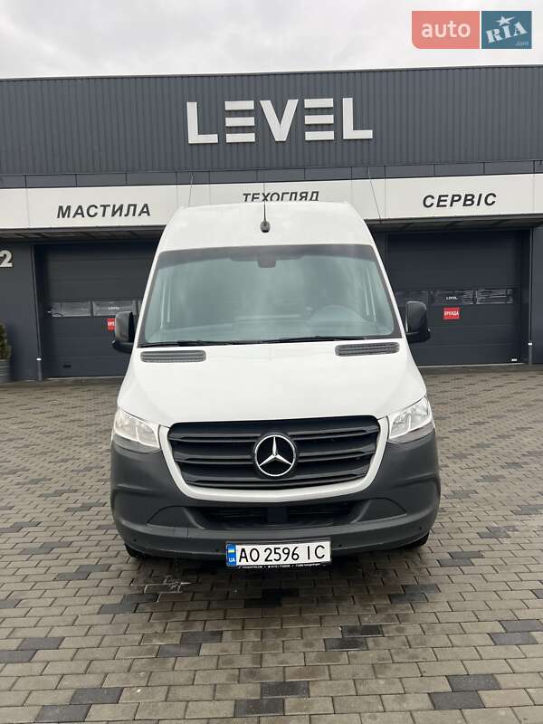 Грузовой фургон Mercedes-Benz Sprinter 2019 в Хусте