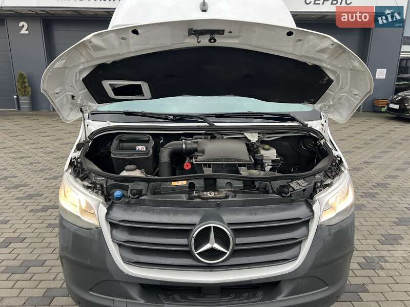 Грузовой фургон Mercedes-Benz Sprinter 2019 в Хусте