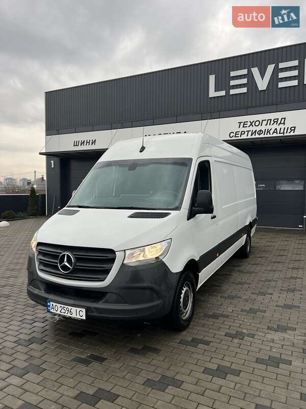 Грузовой фургон Mercedes-Benz Sprinter 2019 в Хусте