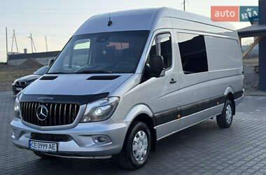 Вантажний фургон Mercedes-Benz Sprinter 2015 в Чернівцях