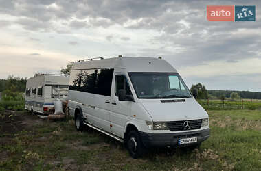 Вантажопасажирський фургон Mercedes-Benz Sprinter 1997 в Черкасах