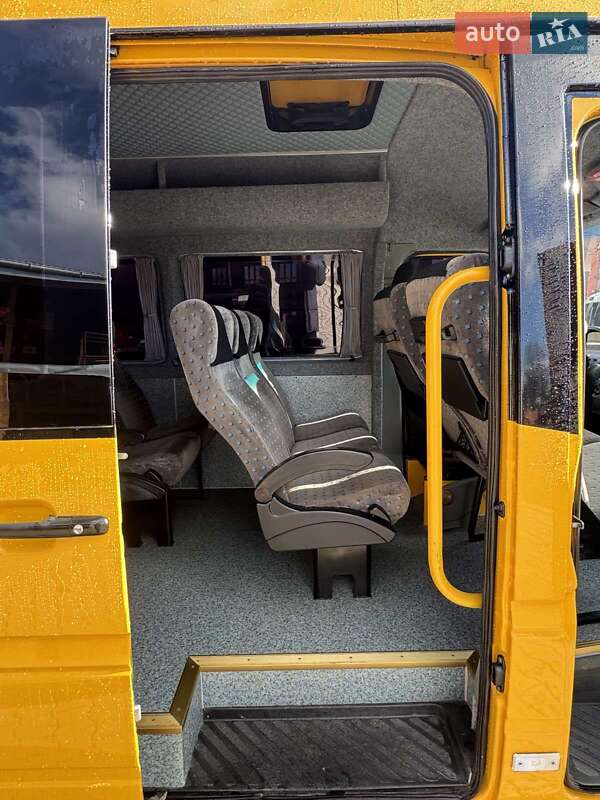 Микроавтобус Mercedes-Benz Sprinter 2006 в Черновцах