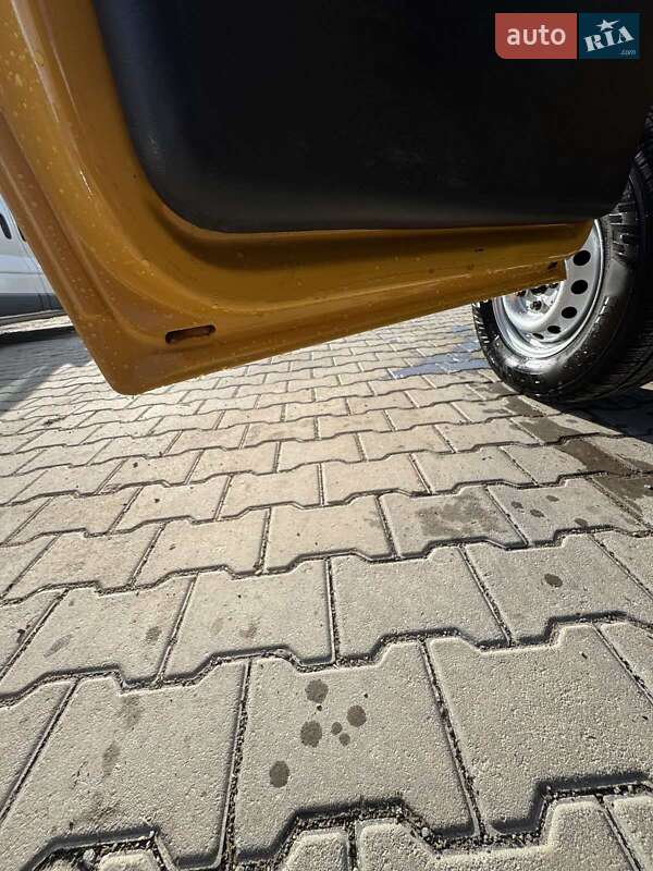 Микроавтобус Mercedes-Benz Sprinter 2006 в Черновцах