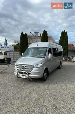 Вантажопасажирський фургон Mercedes-Benz Sprinter 2013 в Чернівцях