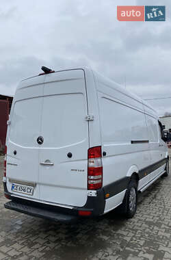 Грузовой фургон Mercedes-Benz Sprinter 2015 в 