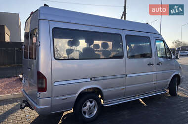 Микроавтобус Mercedes-Benz Sprinter 2005 в 
