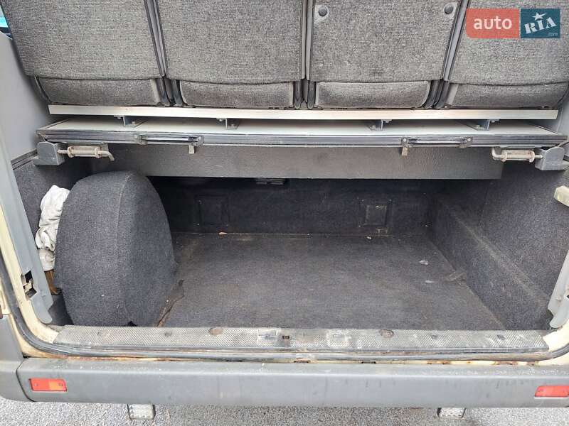 Туристический / Междугородний автобус Mercedes-Benz Sprinter 2000 в Ровно