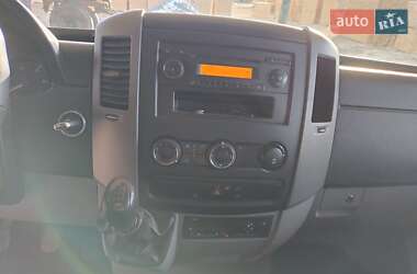 Грузовой фургон Mercedes-Benz Sprinter 2013 в 