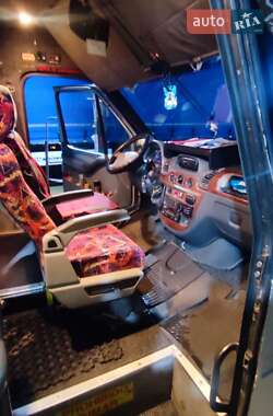 Микроавтобус Mercedes-Benz Sprinter 2001 в 