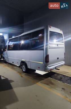 Микроавтобус Mercedes-Benz Sprinter 2001 в 