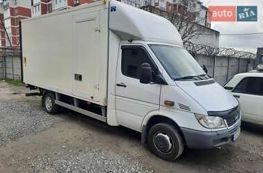 Вантажний фургон Mercedes-Benz Sprinter 2005 в Дніпрі