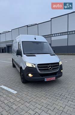 Вантажний фургон Mercedes-Benz Sprinter 2020 в Івано-Франківську