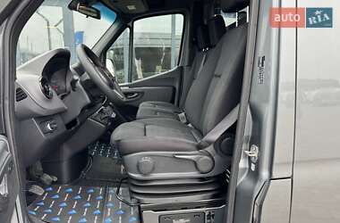Вантажний фургон Mercedes-Benz Sprinter 2019 в 