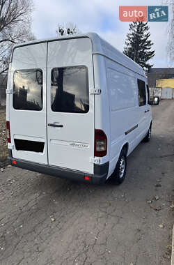 Грузовой фургон Mercedes-Benz Sprinter 2005 в Ровно