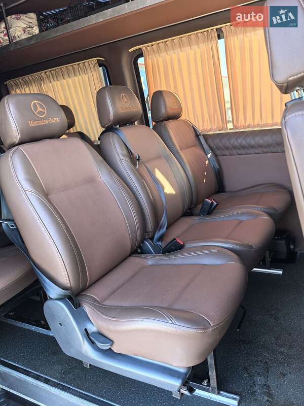 Микроавтобус Mercedes-Benz Sprinter 2011 в Тячеве