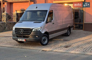 Вантажний фургон Mercedes-Benz Sprinter 2021 в Сваляві