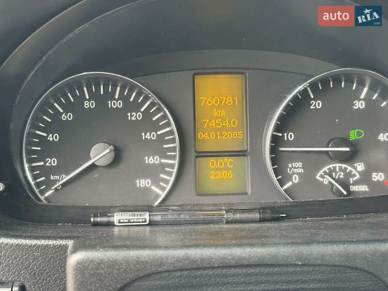 Вантажопасажирський фургон Mercedes-Benz Sprinter 2010 в Коломиї фото 10 Вантажопасажирський фургон Mercedes-Benz Sprinter 2010 в Коломиї