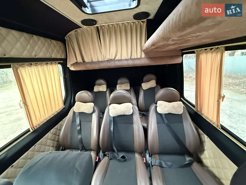Вантажопасажирський фургон Mercedes-Benz Sprinter 2010 в Коломиї фото 13 Вантажопасажирський фургон Mercedes-Benz Sprinter 2010 в Коломиї