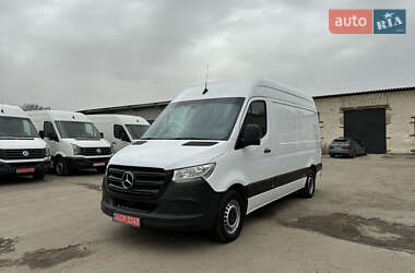 Грузовой фургон Mercedes-Benz Sprinter 2020 в 