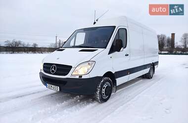 Грузовой фургон Mercedes-Benz Sprinter 2010 в Ровно