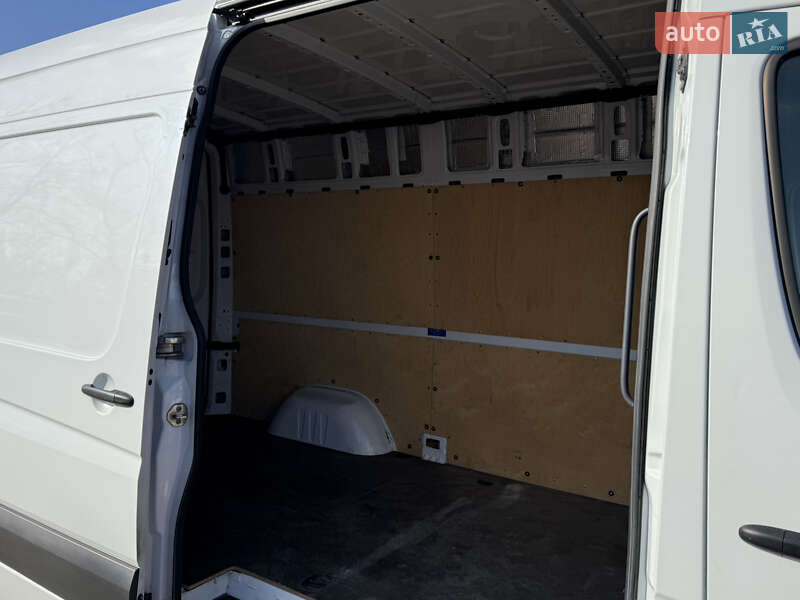 Вантажний фургон Mercedes-Benz Sprinter 2014 в Кривому Розі